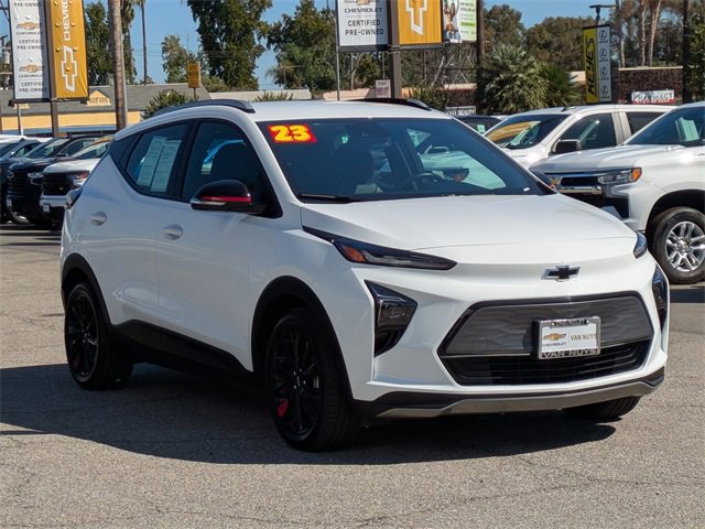 2023 Chevrolet Bolt EUV photo 2