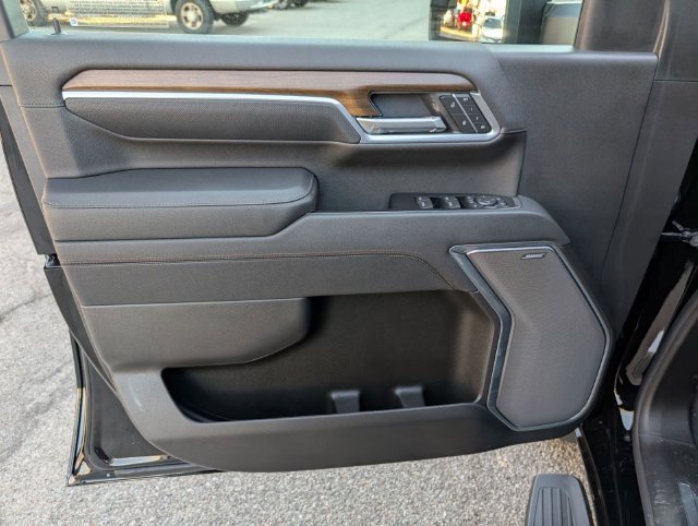 2026 Chevrolet Silverado 2500 HD High Country - Photo 7