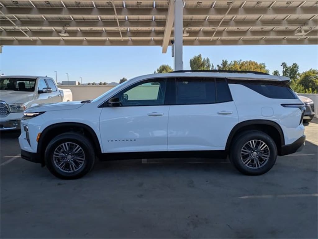 New 2026 Chevrolet Traverse LT SUV