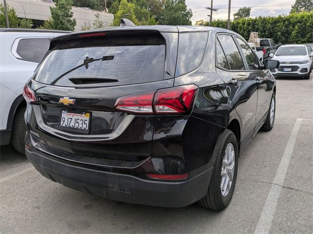 2024 Chevrolet Equinox LS photo 2