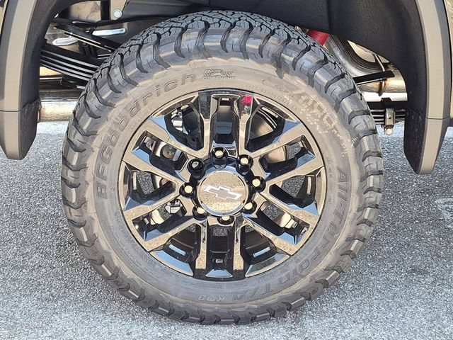 2026 Chevrolet Silverado 2500 HD LTZ - Photo 6