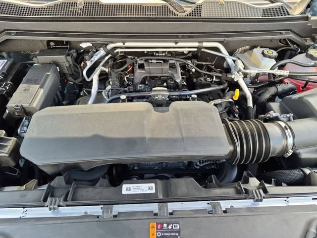2026 Chevrolet Colorado Z71 - Photo 15