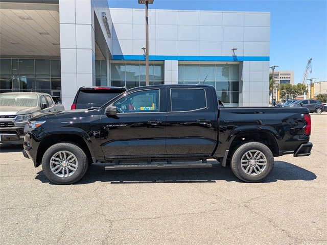 2026 Chevrolet Colorado LT photo 3