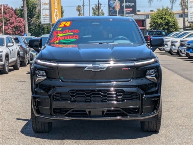 Used 2024 Chevrolet Silverado EV RST with VIN 1GC40ZEL3RU304339 for sale in Los Angeles, CA
