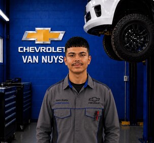 Staff member Justin Espitia from ID_b0f830