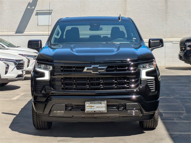 2026 Chevrolet Silverado 1500 RST photo 2