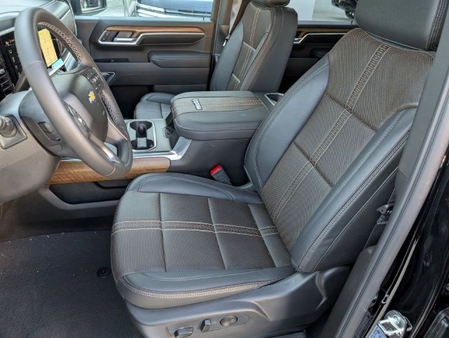 2026 Chevrolet Silverado 2500 HD High Country - Photo 10