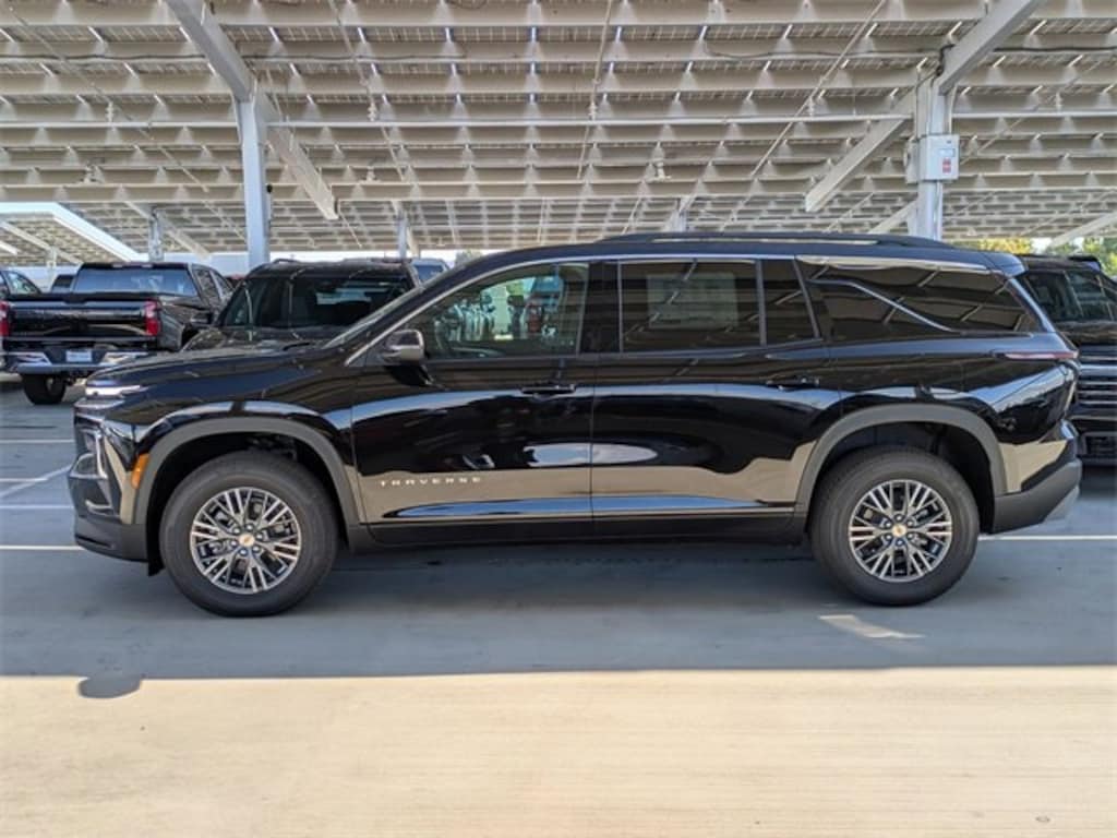 New 2026 Chevrolet Traverse LT SUV