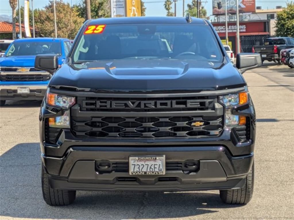 Used 2025 Chevrolet Silverado 1500 Custom Truck