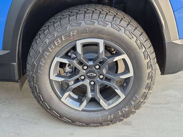 2027 Chevrolet Equinox ACTIV - Photo 6