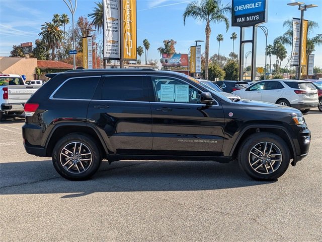 2019 Jeep Grand Cherokee Laredo E photo 4