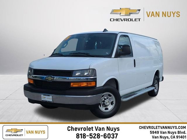 2024 Chevrolet Express 2500 Work Van HD's photo