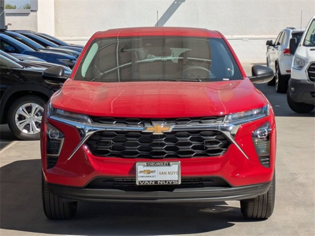 New 2026 Chevrolet Trax LS SUV