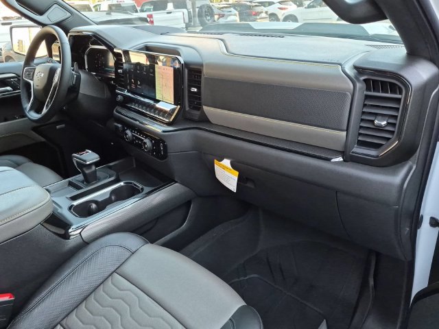 2026 Chevrolet Silverado 1500 ZR2 - Photo 14