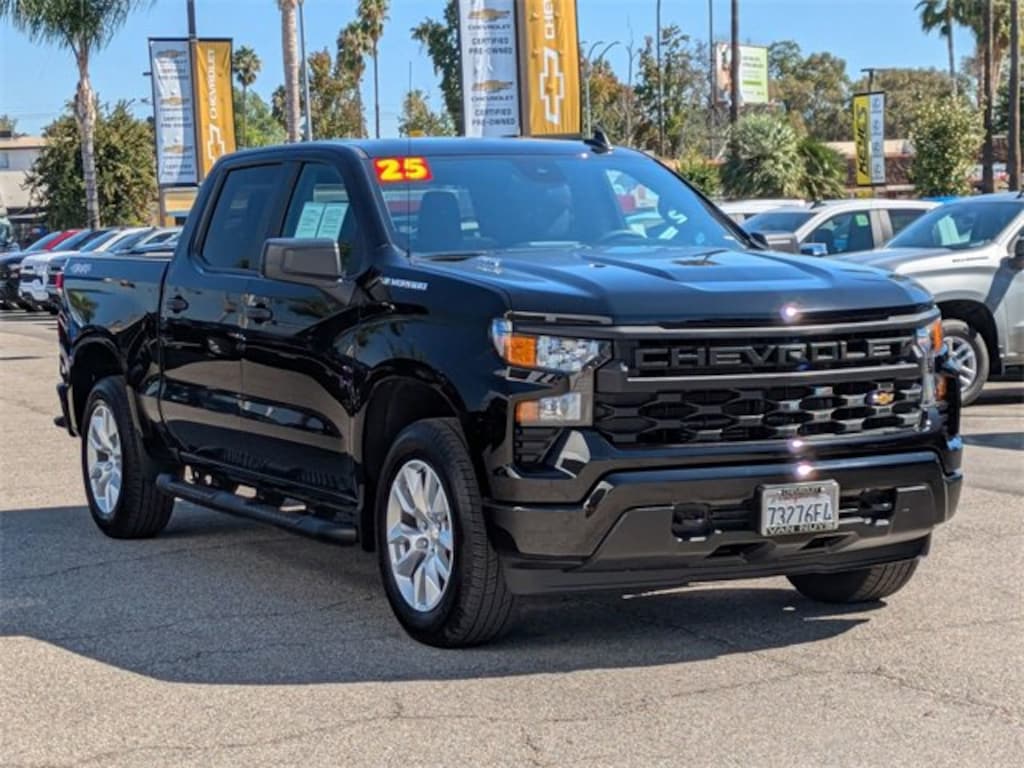 Used 2025 Chevrolet Silverado 1500 Custom Truck