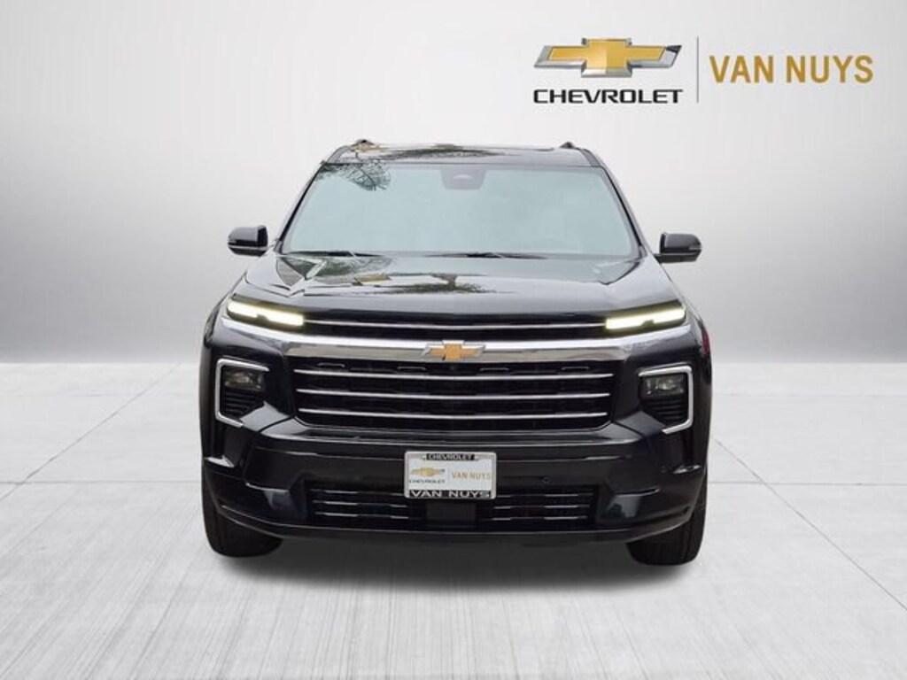 Used 2025 Chevrolet Traverse High Country SUV