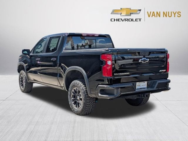 2026 Chevrolet Silverado 1500 ZR2 - Photo 4