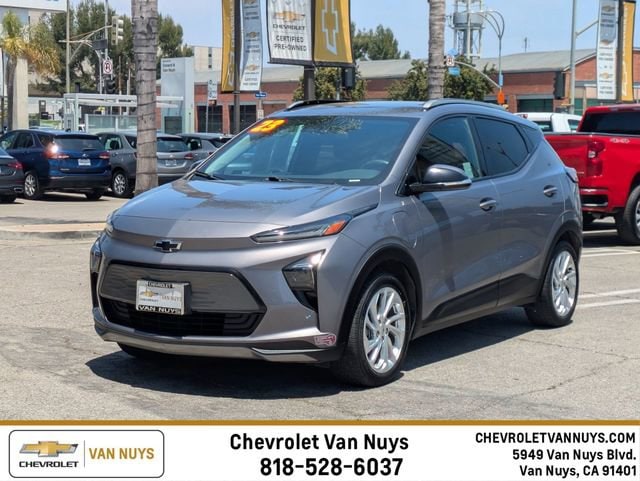 2023 Chevrolet Bolt EUV LT's photo
