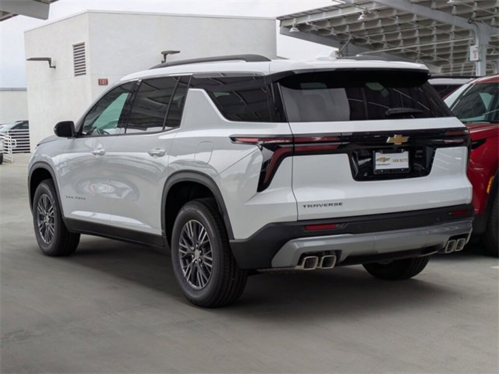 New 2026 Chevrolet Traverse LT SUV