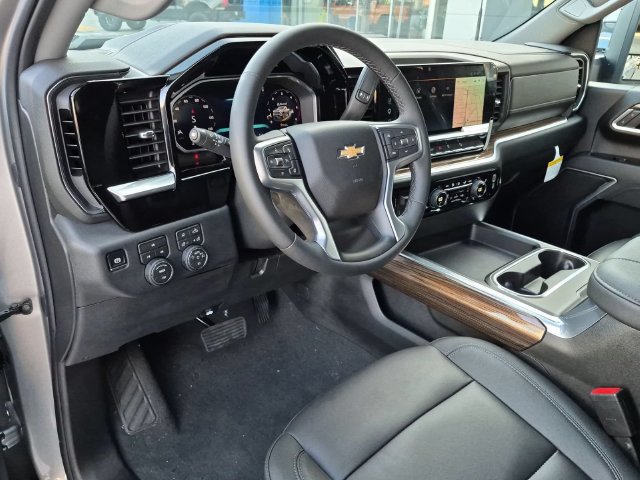 2026 Chevrolet Silverado 2500 HD LT - Photo 8