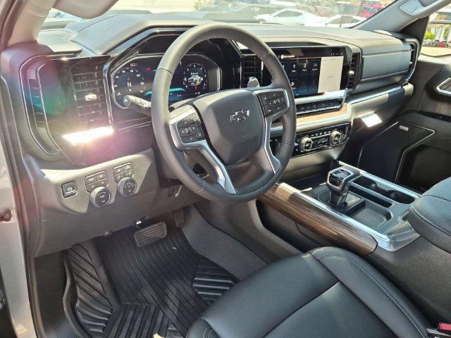 2026 Chevrolet Silverado 1500 LT Trail Boss - Photo 8