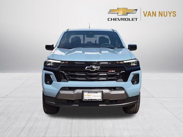 2026 Chevrolet Colorado Z71 - Photo 2