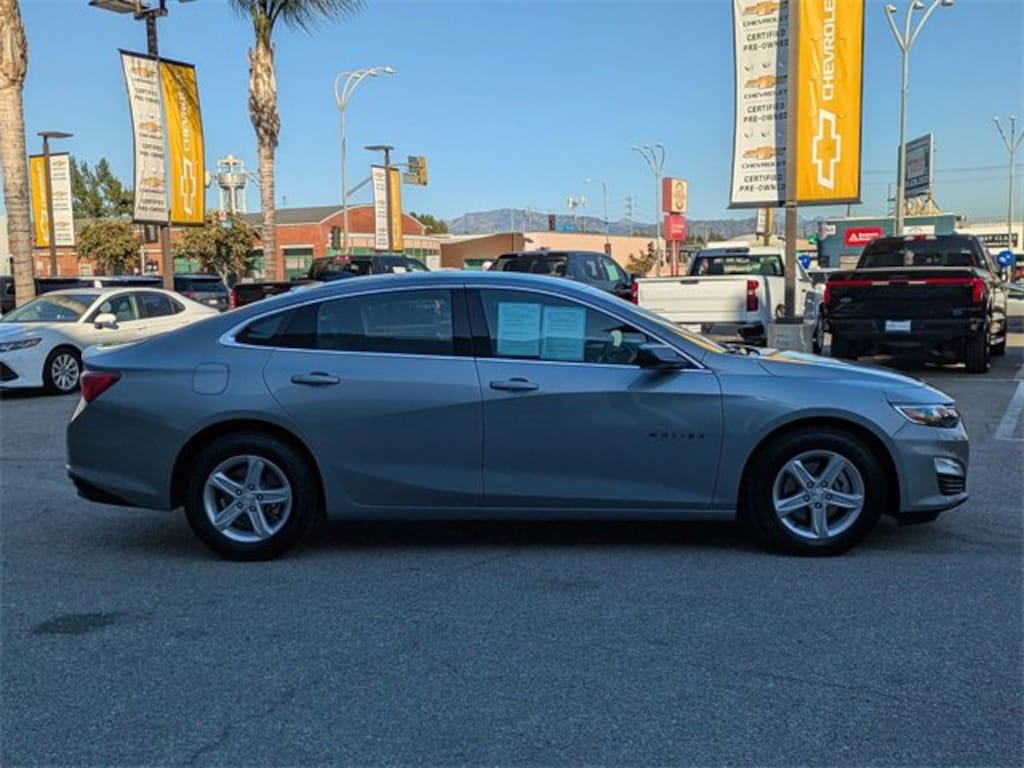 Used 2024 Chevrolet Malibu LS Car