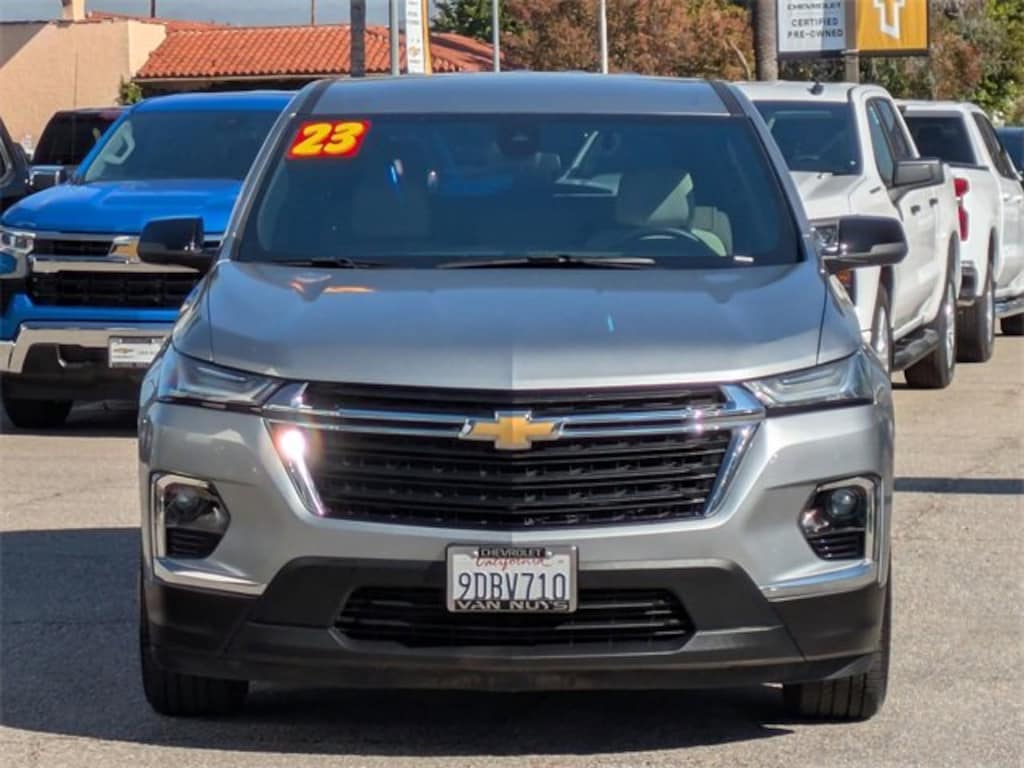 Used 2023 Chevrolet Traverse LS SUV