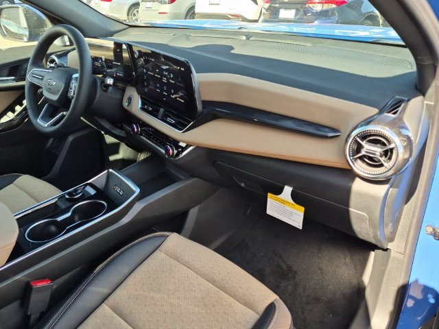 2027 Chevrolet Equinox ACTIV - Photo 14