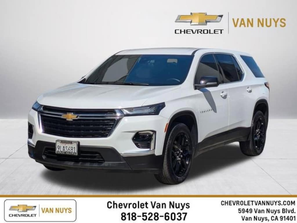 Used 2023 Chevrolet Traverse LS SUV