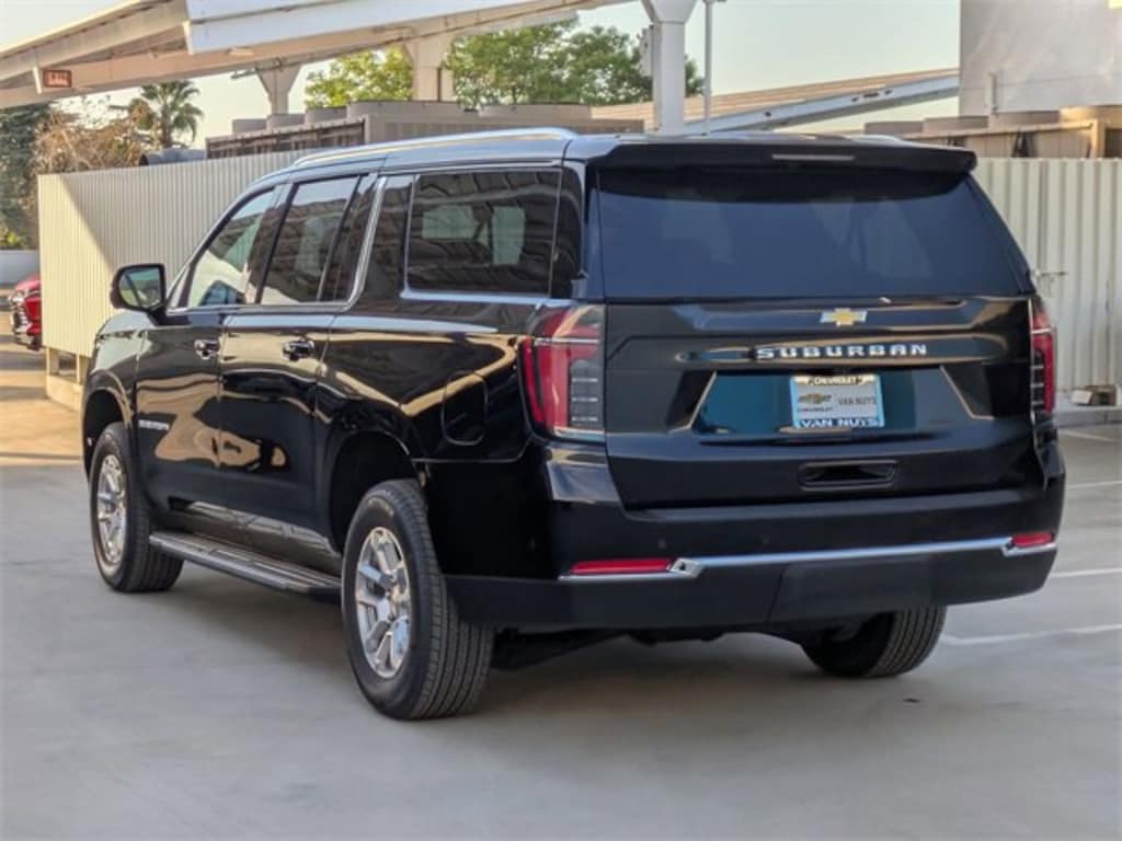 New 2026 Chevrolet Suburban LS SUV