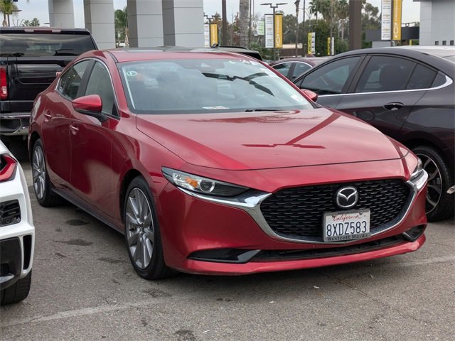 2021 Mazda Mazda3 Sedan Preferred photo 2