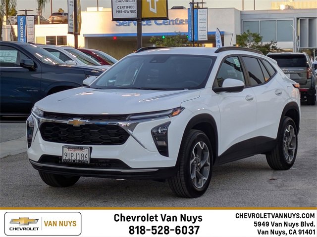 2025 Chevrolet Trax LT's photo