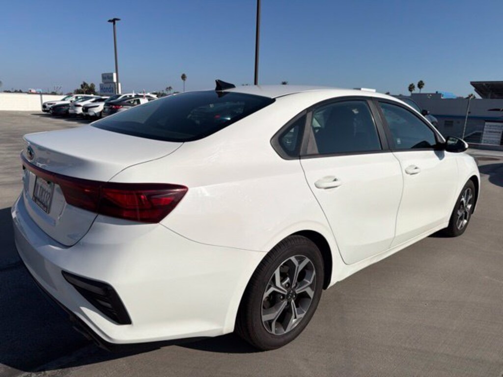Used 2019 Kia Forte LXS Sedan
