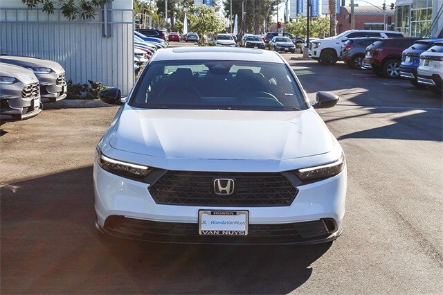 2025 Honda Accord Hybrid Sport-L photo 2