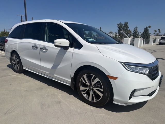 2024 Honda Odyssey Touring's photo
