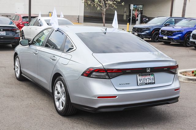 2025 Honda Accord LX photo 6