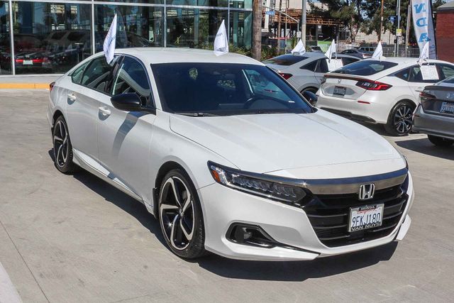 2022 Honda Accord Sport photo 2
