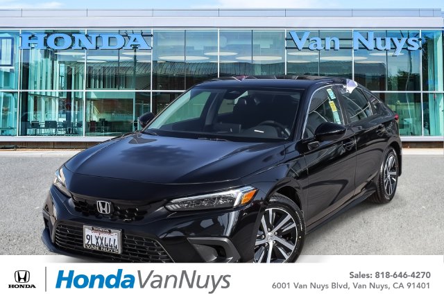 Used 2024 Honda Civic LX Hatchback