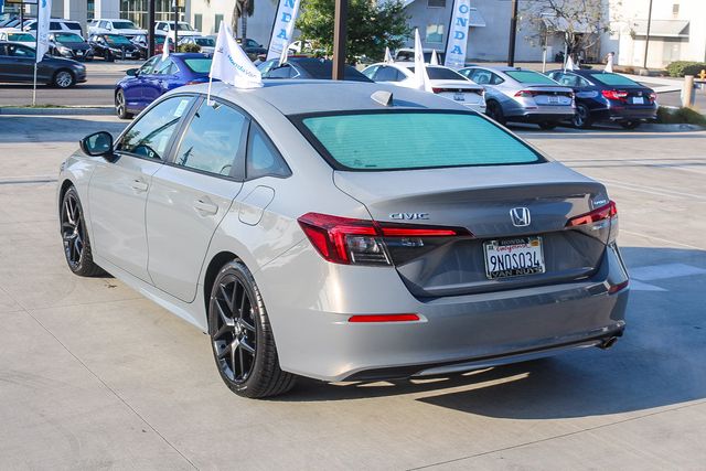 2025 Honda Civic Sport photo 6