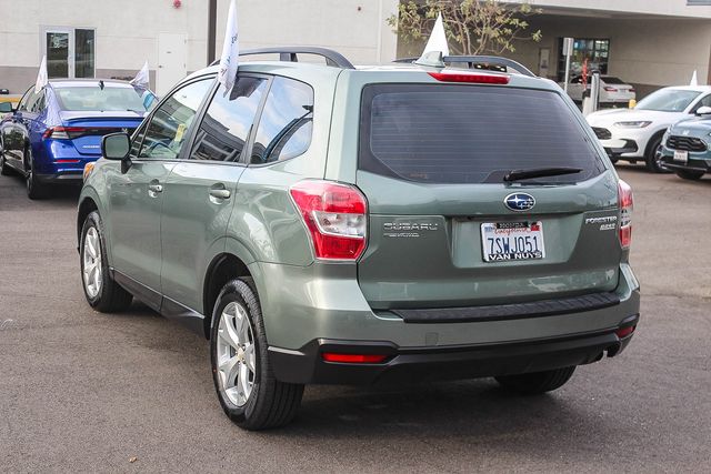 2016 Subaru Forester 2.5i photo 6