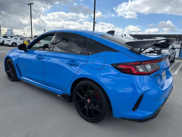 2024 Honda Civic Type R photo 3