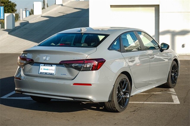 2025 Honda Civic Sport Touring Hybrid photo 4