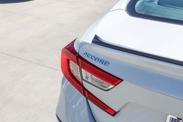 2022 Honda Accord Sport photo 3