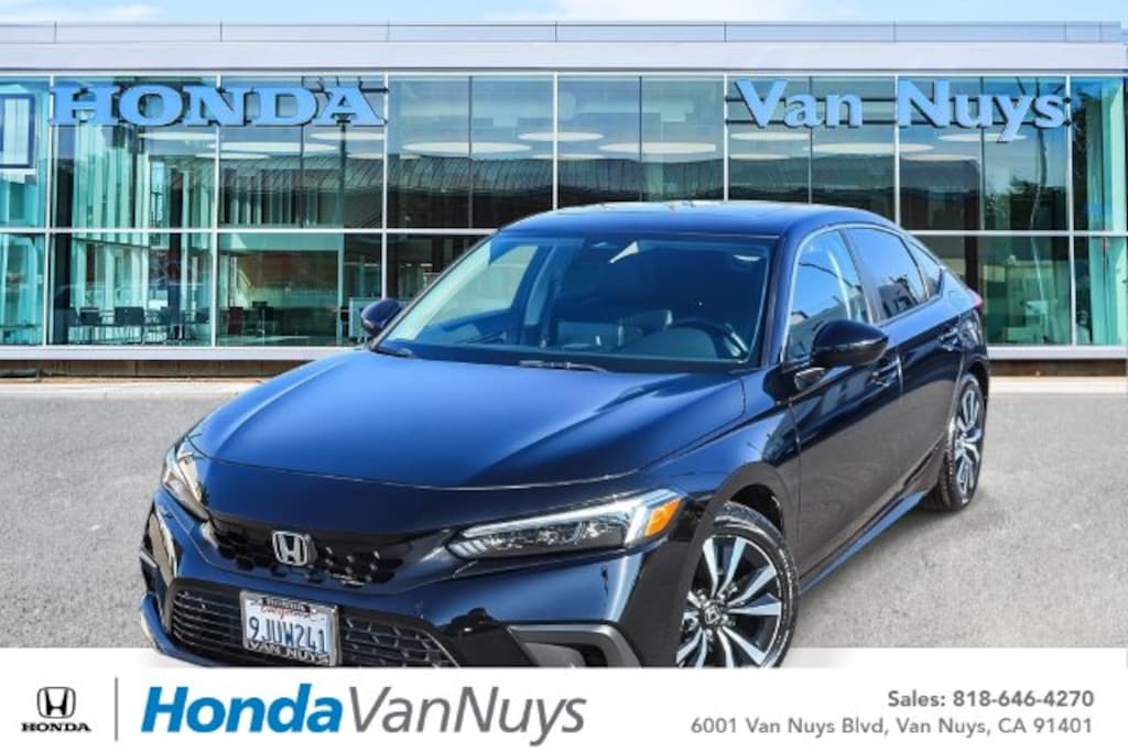 Used 2024 Honda Civic EX-L Hatchback