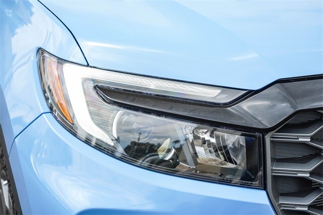 2025 Honda Ridgeline TrailSport photo 3