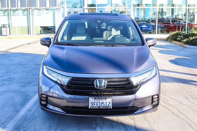 2023 Honda Odyssey Elite photo 2