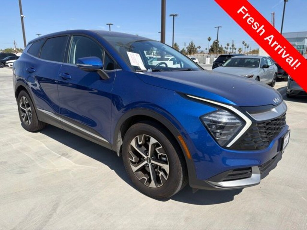 Used 2025 Kia Sportage EX SUV