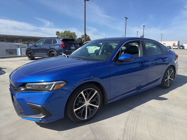 2023 Honda Civic Touring photo 3