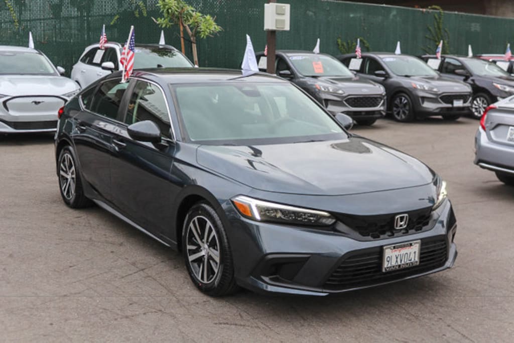 Used 2024 Honda Civic LX Hatchback
